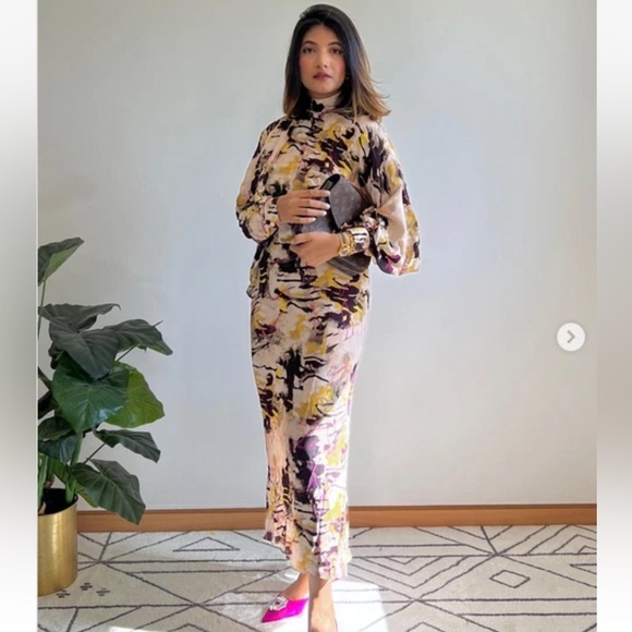 Zara High Neck Long Sleeve Printed Marble Asymmetrical Maxi Dress Size Medium - Picture 1 of 11